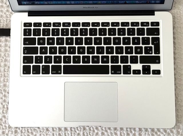 MacBook Air 13”. Core I5. 8GB. Perfecto estado