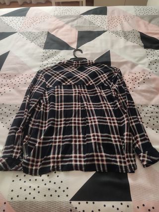 Blusa Stradivarius. Talla XS