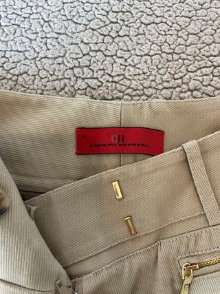 Pantalones Carolina Herrera beige talla 36