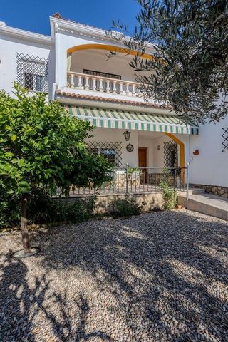 Casa adosada en venta en El Brillante -El Naranjo - El Tablero en Córdoba