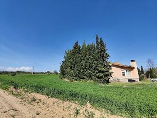 Chalet en venta en Binéfar