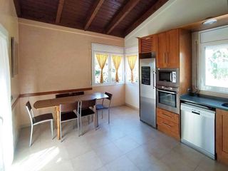 Chalet en venta en Binéfar