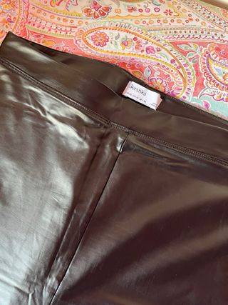 Mallas polipiel Bershka