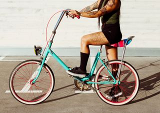 Bicicleta BH plegable años 70 customizada.