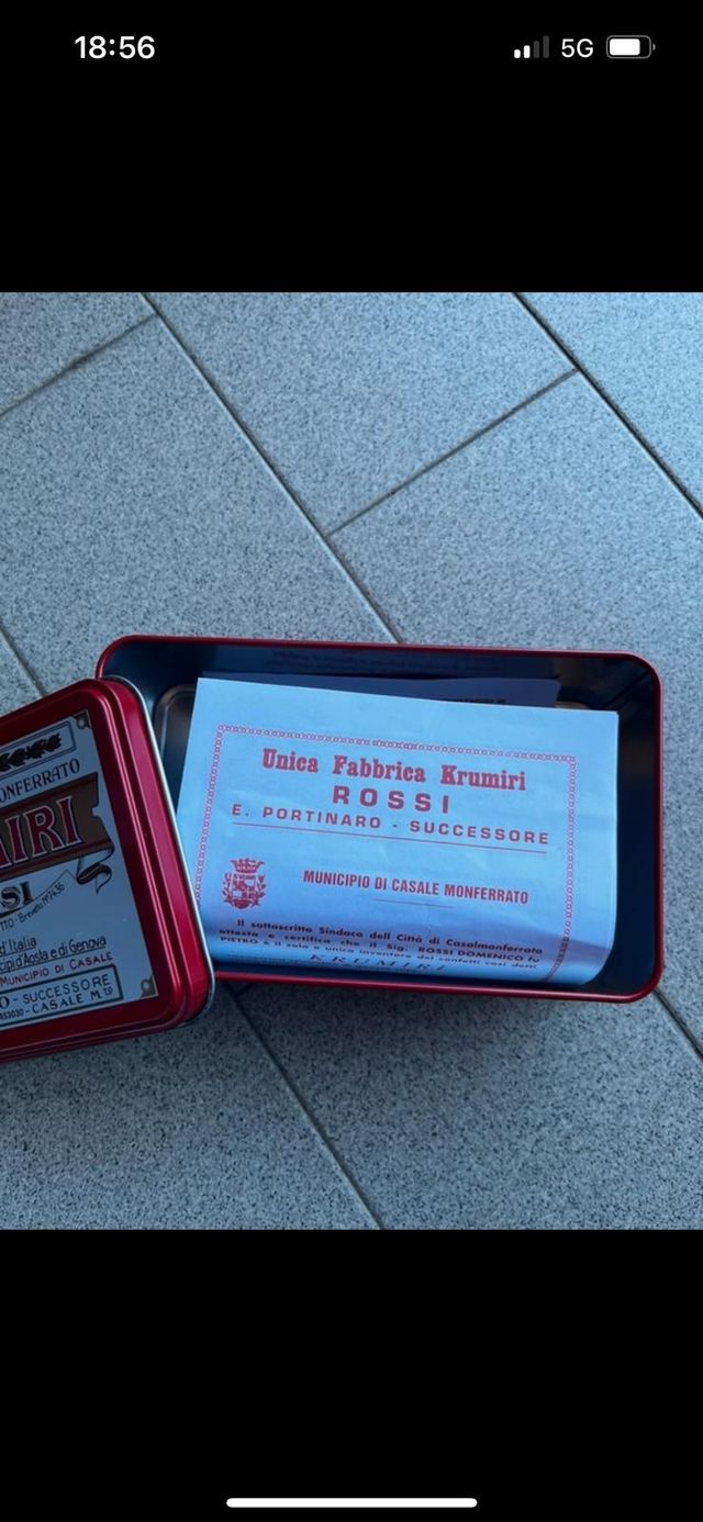 KRUMIRI ROSSI SCATOLA VINTAGE IN METALLO