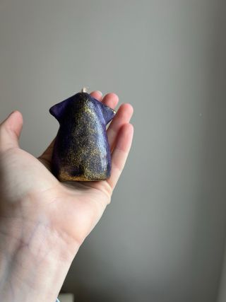 Pots for hanging tillandsias