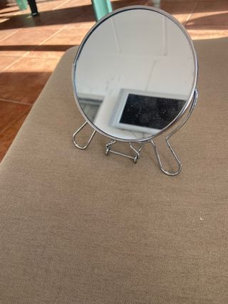 Espejo de maquillaje pequeñito