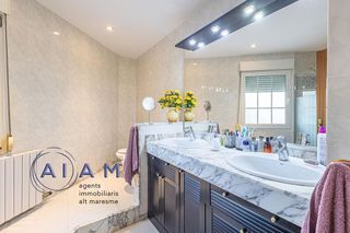 Casa adosada en venta en Centre en Pineda de Mar