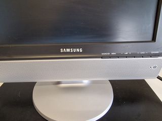 TV. LCD- Pantalla ordenador.