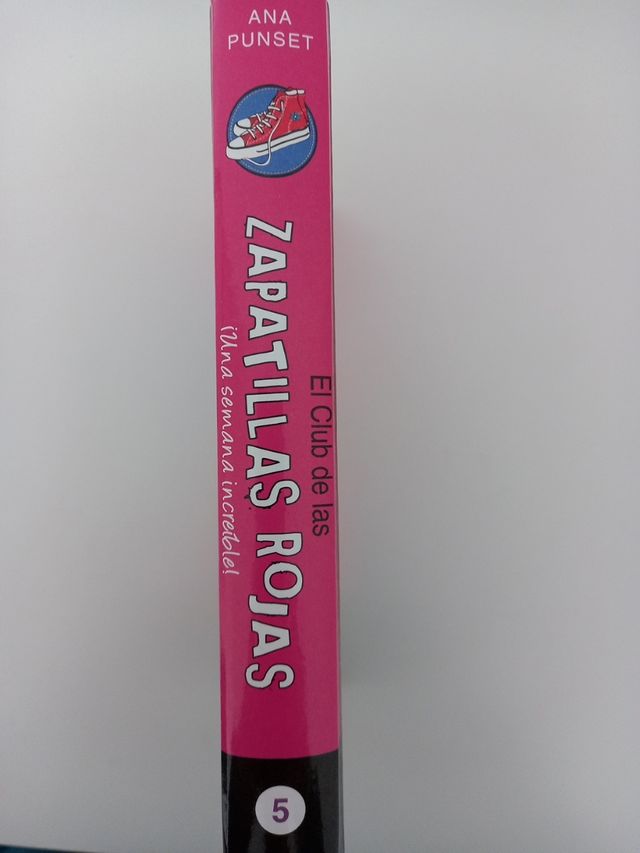 El club de las zapatillas rojas (Serie El Club de las Zapatillas Rojas 1): Novela infantil-juvenil sobre amistad. Lectura de 8-9 a 11-12 años. Libros para niñas y niños (Spanish Edition)
