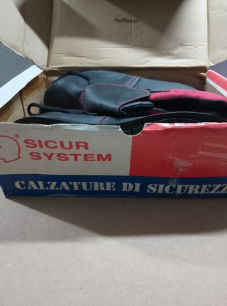 Scarpe antinfortunistiche tg.46 nuove 