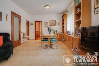 Casa adosada en venta en Riu en Santa Coloma de Gramanet