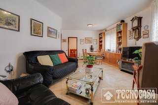 Casa adosada en venta en Riu en Santa Coloma de Gramanet