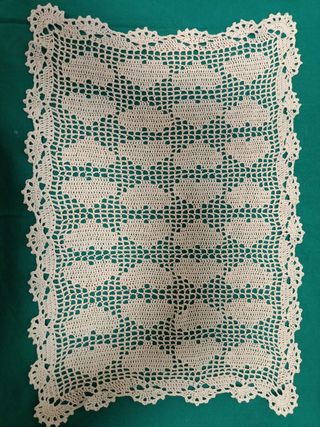 Centrino all'uncinetto puro cotone