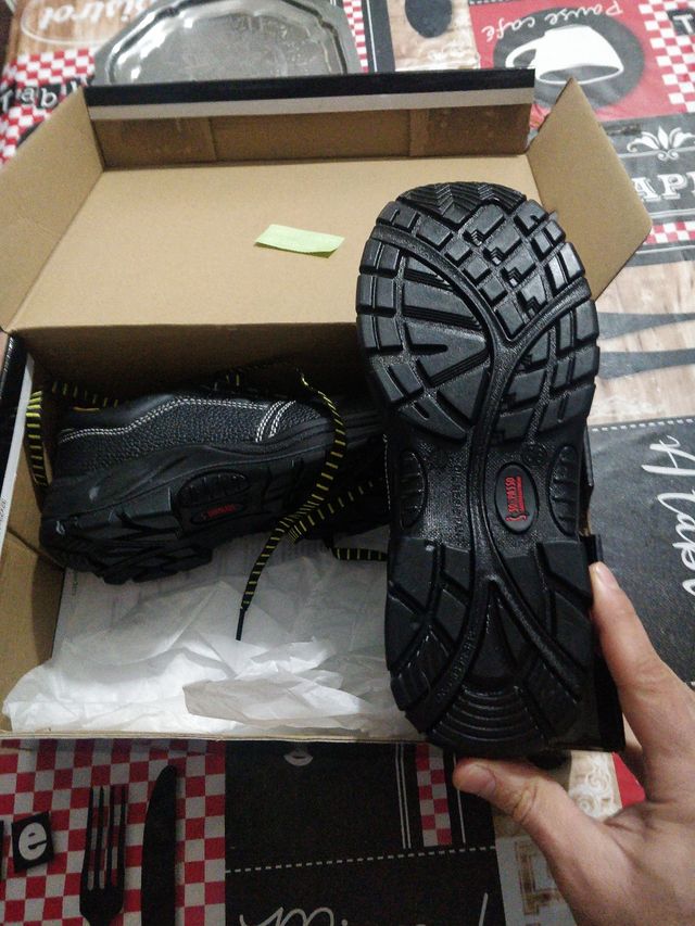 Scarpe antinfortunistica donna