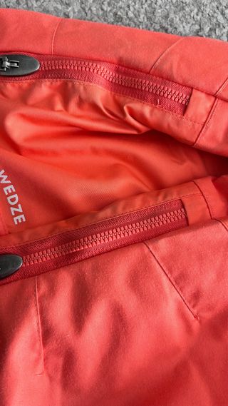 Conjunto de esquí y nieve para niña