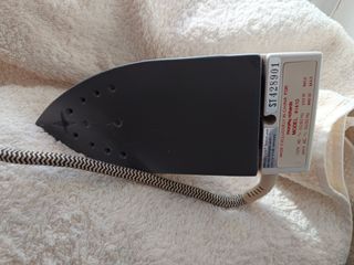 Plancha de viaje de vapo