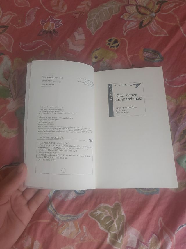 ¡Que vienen los marcianos! (Spanish Edition)