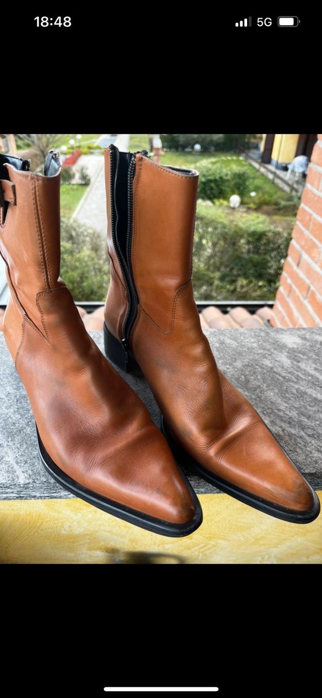 STIVALI ARTIGIANALI IN PELLE CON ZIP NUMERO 37