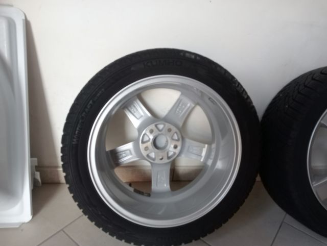 Ruote complete con cerchi in lega