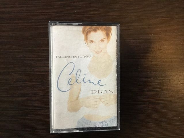 CASSETTE - CELINE DION - FALLING INTO YOU