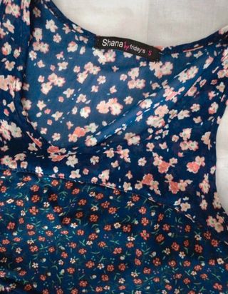 Confezione da 2 abiti corti a fiori firmati Shana