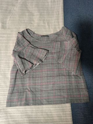 Camiseta gris cuadros