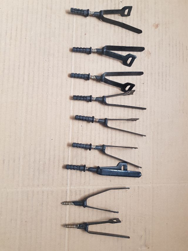 Abrazaderas acometida 