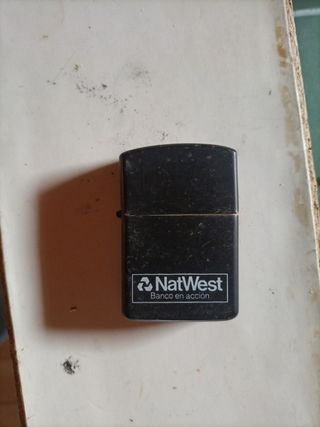 Mechero tipo Zippo 