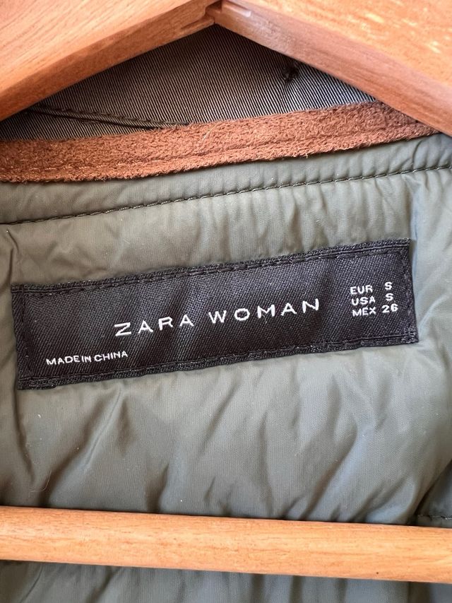 Parka verde Zara mujer talla S