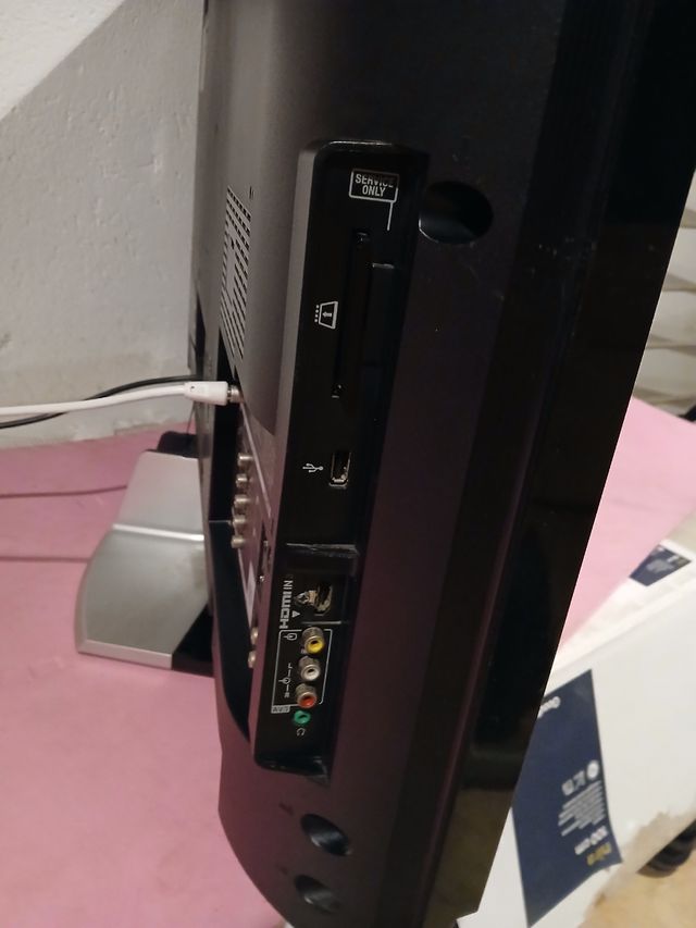 Televisión soni Bravía full HD 