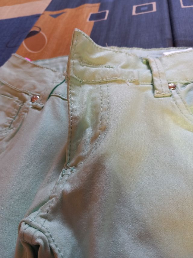 Pantalón elástico niña