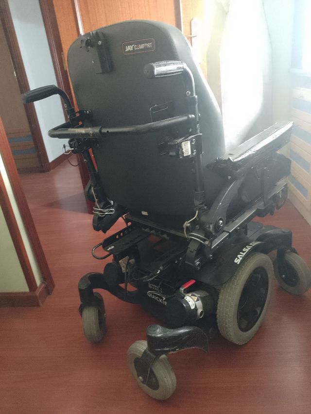 Silla de ruedas eléctrica