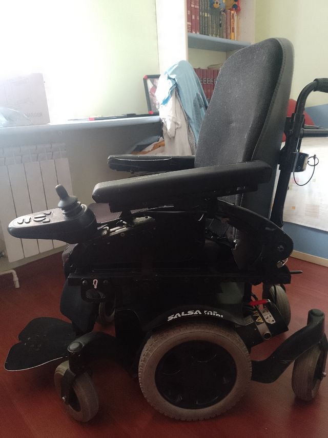 Silla de ruedas eléctrica