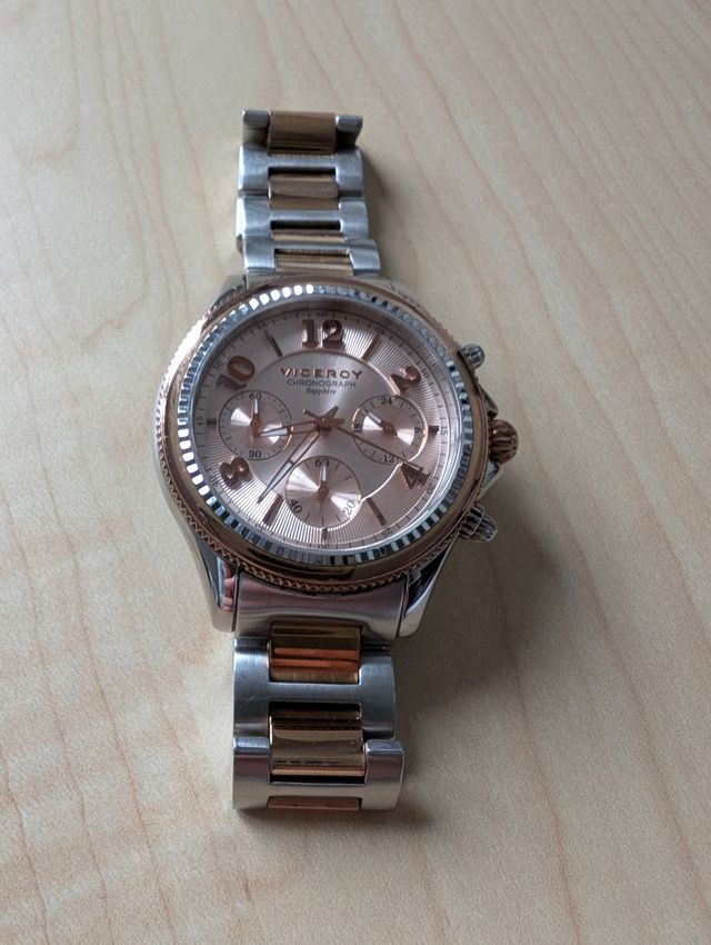 Reloj analógico de Viceroy