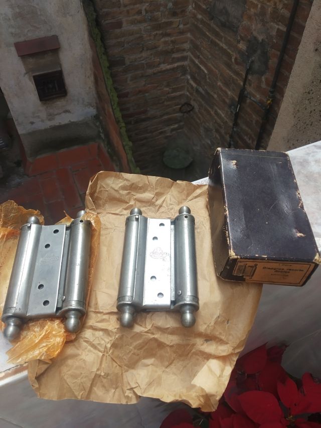 DOBRADIÇAS DE MOLA FRIDAVO NÃO UTILIZADAS