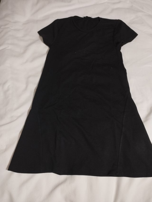 Vestido negro manga corta