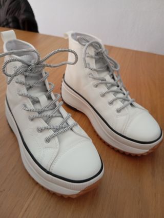 Tenis botín YUMAS