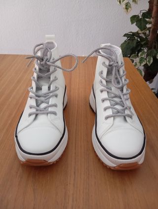 Tenis botín YUMAS