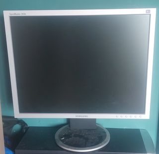 Monitor para ordenador de sobremesa 
