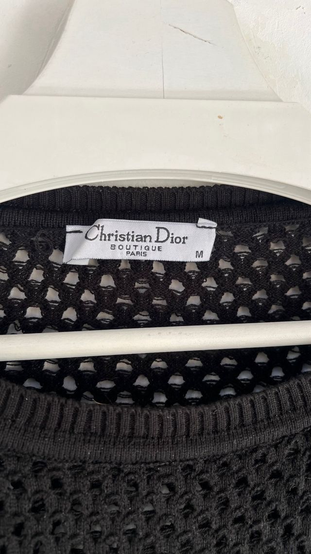 Sudadera negra hilo calado