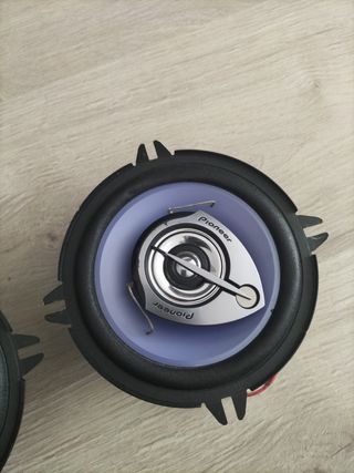 Altavoces 