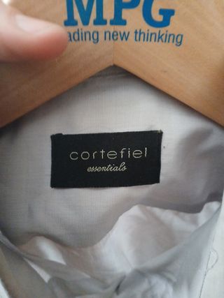Camisa