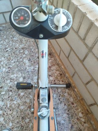 Bicicleta estática BH