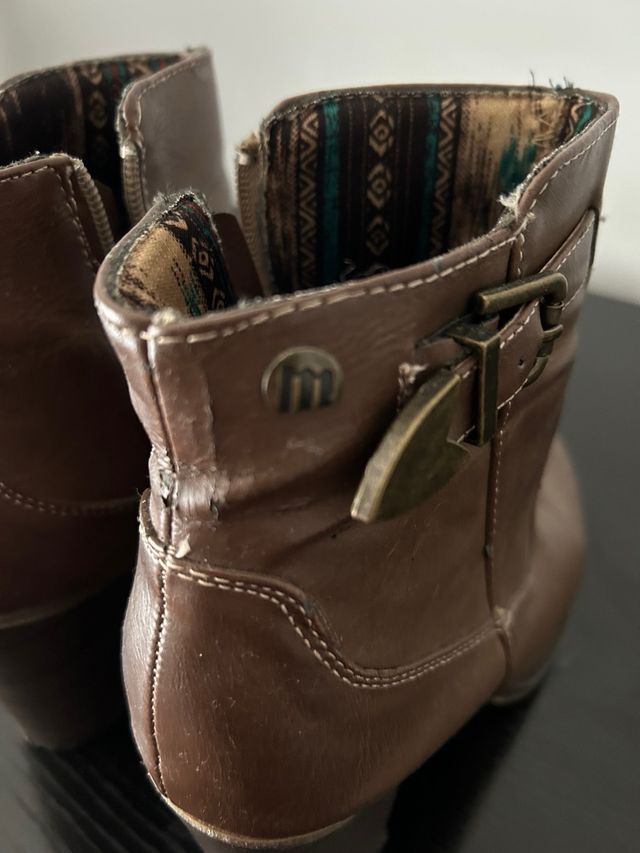 Botines Mustan Talla 38