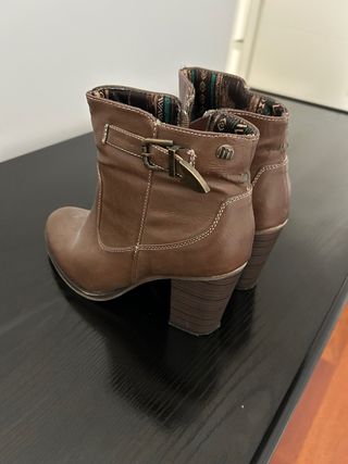Botines Mustan Talla 38