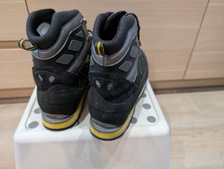 Botas alpinismo bestard talla 46.5