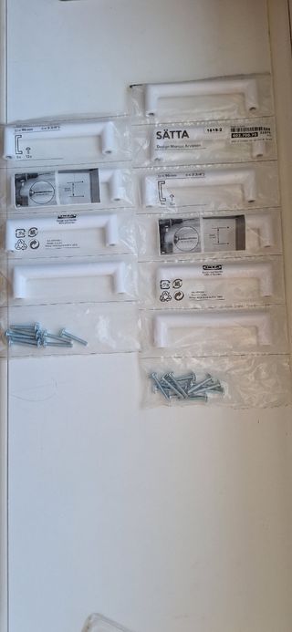 10 tiradores Sätta de Ikea.