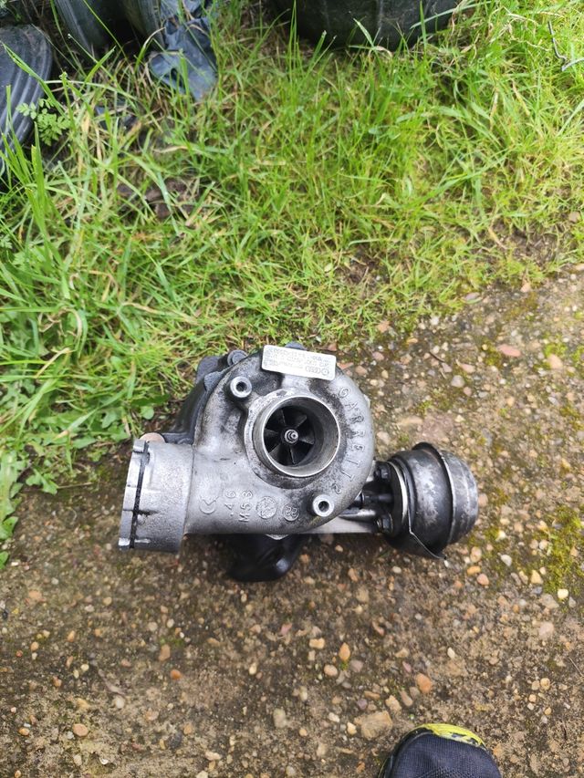 Vendo turbo 1.9 1749va