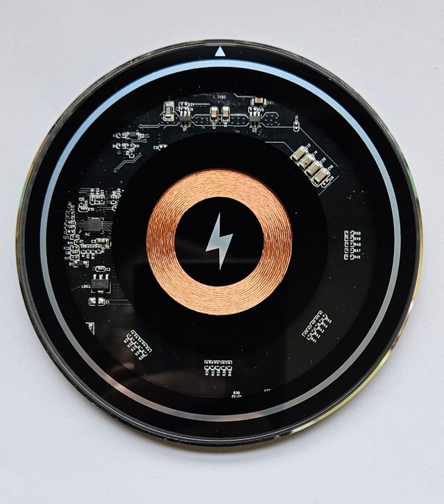 Cargador Tfno. Movil inalambrico.